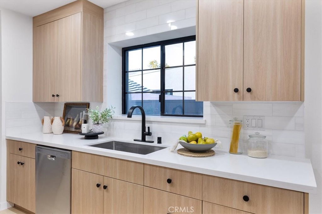 MLS #IG25271798 image #10