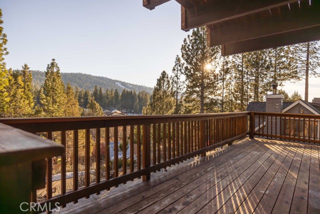 Detail Gallery Image 4 of 32 For 42788 Monterey, Big Bear Lake,  CA 92315 - 2 Beds | 1/1 Baths
