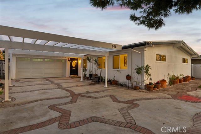 Detail Gallery Image 4 of 68 For 2051 S Rene Dr, Santa Ana,  CA 92704 - 4 Beds | 2 Baths