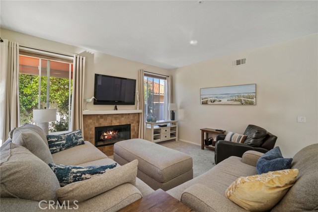 411 Bolivia, San Clemente CA: https://media.crmls.org/medias/db02123a-1f2c-4c5c-97ba-6ff0defe31d6.jpg