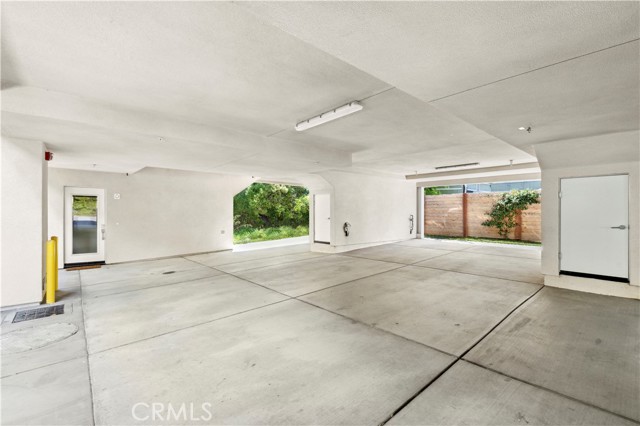 Detail Gallery Image 15 of 17 For 2745 Laguna Canyon Road #C,  Laguna Beach,  CA 92651 - 2 Beds | 2 Baths