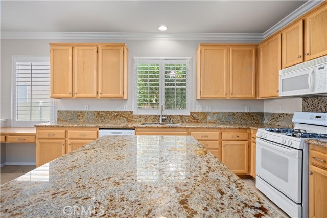 28216 Meadowsweet Drive, Menifee CA: https://media.crmls.org/medias/db0274ec-5738-4214-8349-e7414f3d3c1a.jpg
