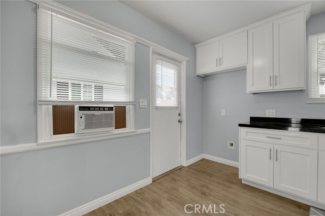 14239 Cullen Street, Whittier CA: https://media.crmls.org/medias/db027c8b-eb67-415b-aa63-1979db8c060a.jpg