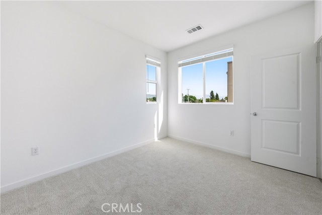 Detail Gallery Image 18 of 31 For 9427 N Sepulveda Blvd. #5,  North Hills,  CA 91343 - 3 Beds | 2/1 Baths