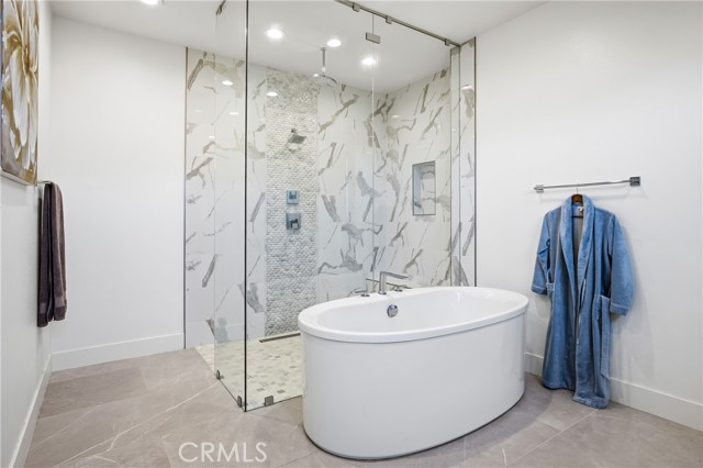 Detail Gallery Image 25 of 41 For 51 Hartman, Irvine,  CA 92618 - 5 Beds | 5/2 Baths