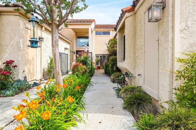 Detail Gallery Image 5 of 64 For 666 Brookline Pl, Fullerton,  CA 92835 - 3 Beds | 3 Baths