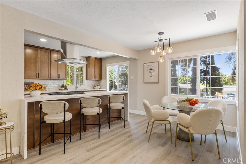 9951 Glencrest Circle