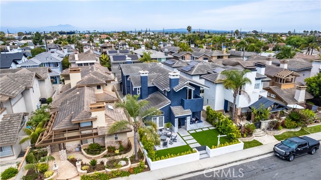 Detail Gallery Image 53 of 55 For 1916 Pine St, Huntington Beach,  CA 92648 - 4 Beds | 3 Baths