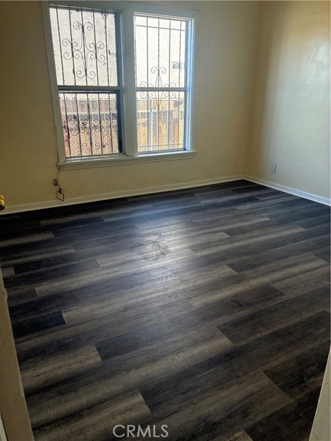 Detail Gallery Image 3 of 4 For 928 W 78th, Los Angeles,  CA 90044 - 1 Beds | 1 Baths