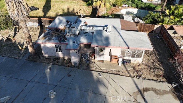 Detail Gallery Image 8 of 11 For 1918 E Oakland, Hemet,  CA 92544 - 2 Beds | 3 Baths