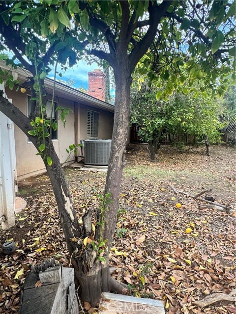 Detail Gallery Image 14 of 17 For 2866 Anna, Riverside,  CA 92506 - 3 Beds | 2 Baths