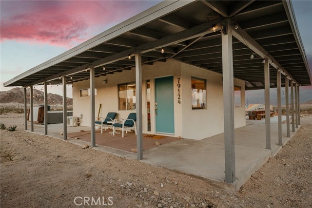 79124 Valle Vista Road, 29 Palms CA: https://media.crmls.org/medias/db090ecc-ae63-4c8e-82c9-9a13ead6fbd3.jpg