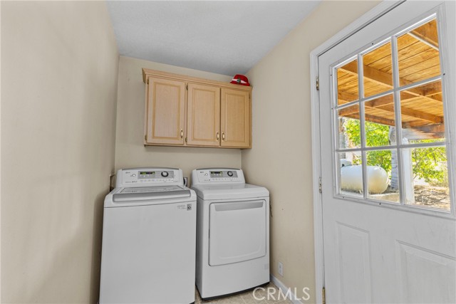 27679 Junipero Road, Menifee CA: https://media.crmls.org/medias/db093896-bb13-458b-97fb-c7e9cf78c75b.jpg