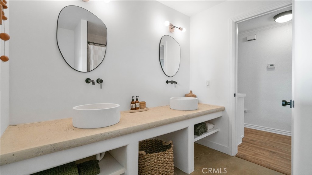 MLS #OC25194140 image #42