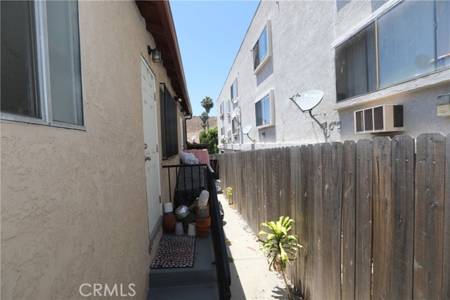 Detail Gallery Image 15 of 30 For 2432 N Eastern Ave, Los Angeles,  CA 90032 - – Beds | – Baths