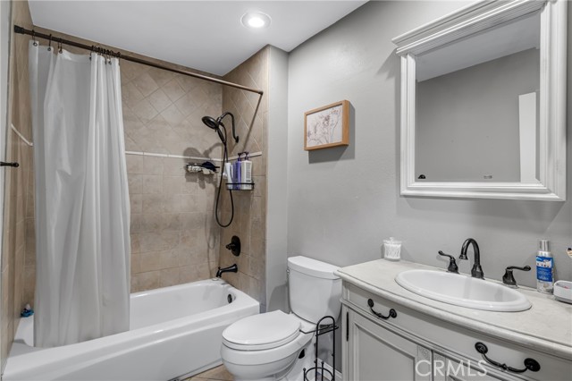 Detail Gallery Image 28 of 48 For 536 N Del Sol Ln, Diamond Bar,  CA 91765 - 5 Beds | 3 Baths