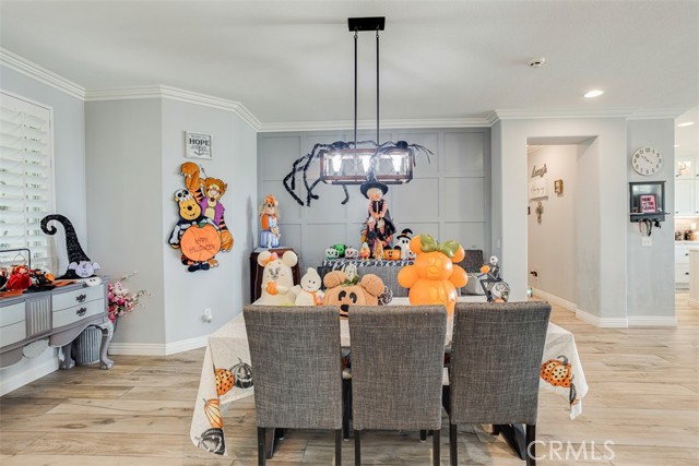 4225 W Riviera, Corona CA: https://media.crmls.org/medias/db0aa55e-d3c6-4279-9311-592c8cc0ba28.jpg