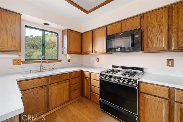 Detail Gallery Image 16 of 45 For 2471 Cranesbill Place, Avila Beach,  CA 93424 - 2 Beds | 2/1 Baths
