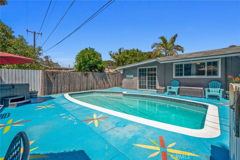 Db0ae8b1 1868 4431 Bc53 F3ee223d5331