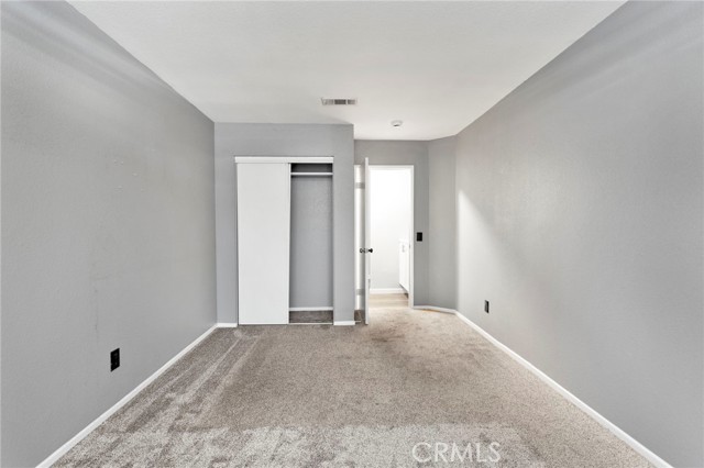 Detail Gallery Image 16 of 38 For 15192 Amber Way, Adelanto,  CA 92301 - 5 Beds | 3 Baths