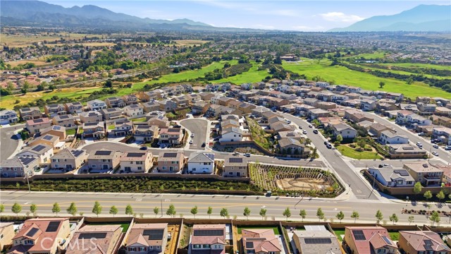 Detail Gallery Image 36 of 44 For 11547 Bing, Beaumont,  CA 92223 - 4 Beds | 4 Baths