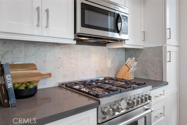 Image 1 of 41 For 1041 N Spaulding Ave #205