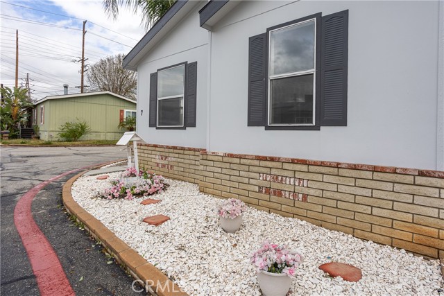 Detail Gallery Image 7 of 43 For 22111 Newport, Riverside,  CA 92313 - 3 Beds | 2 Baths