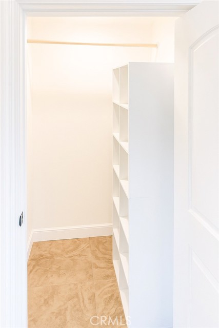7101 Fallbrook Avenue, West Hills CA: https://media.crmls.org/medias/db0d0357-2ebf-4e47-92ec-ad32c17018be.jpg