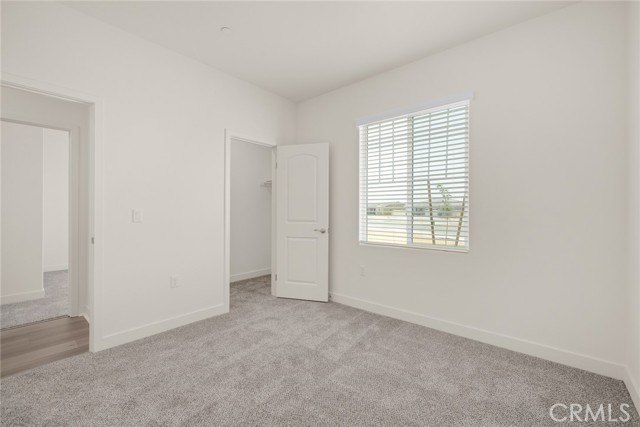 Detail Gallery Image 5 of 7 For 14791 Indigo, Apple Valley,  CA 92307 - 4 Beds | 2 Baths
