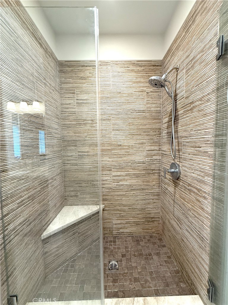https://media.crmls.org/medias/db0d462a-268c-49f9-a476-bb6d9640450c.jpg?preset=X-Large