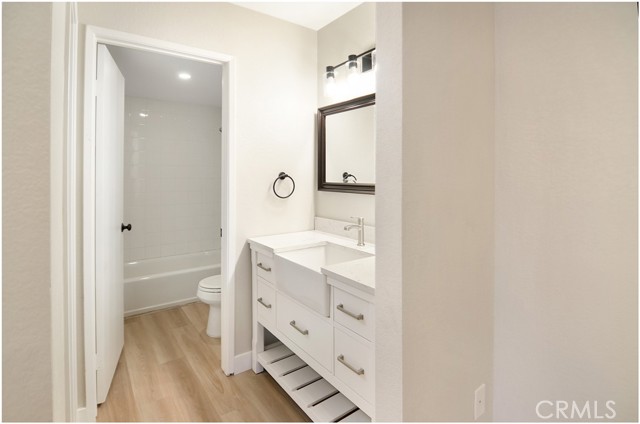 Detail Gallery Image 18 of 41 For 64 Corniche Dr. a,  Dana Point,  CA 92629 - 2 Beds | 2 Baths