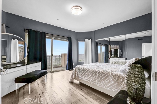 Detail Gallery Image 32 of 43 For 876 Harrington, Glendale,  CA 91207 - 4 Beds | 4 Baths