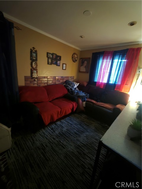 Detail Gallery Image 14 of 19 For 6605 West, Inglewood,  CA 90302 - – Beds | – Baths