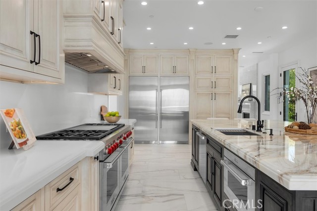Detail Gallery Image 20 of 72 For 32042 Isthmus View Dr, Rancho Palos Verdes,  CA 90275 - 6 Beds | 6/2 Baths