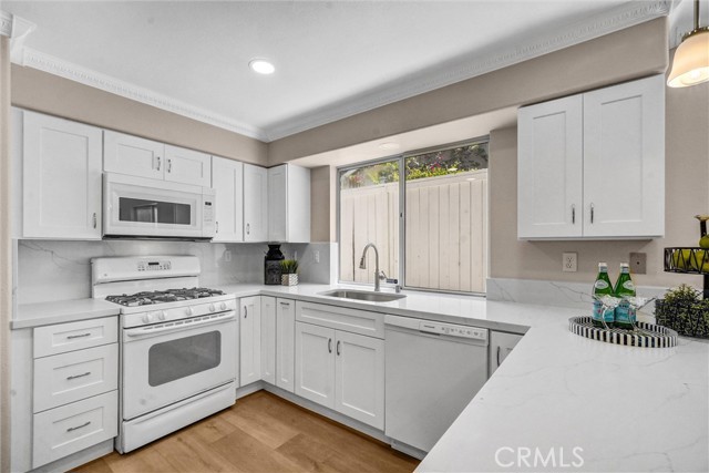 1191 S Silver Star Way, Anaheim Hills CA: https://media.crmls.org/medias/db0e462e-c5c3-44ab-aafe-60566608cc6e.jpg