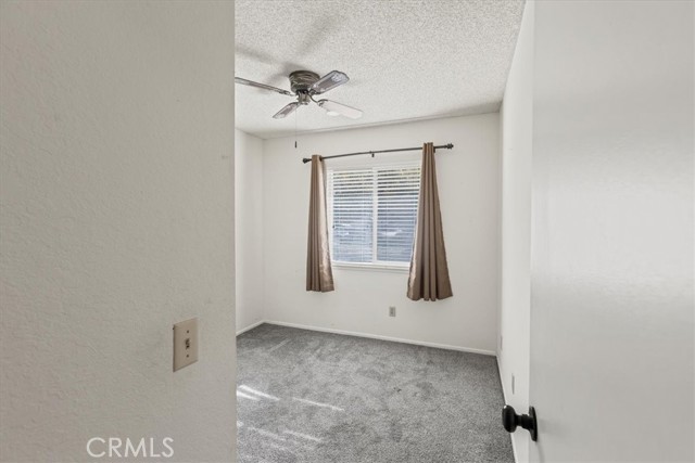 Detail Gallery Image 18 of 46 For 12852 Mountain Shadows Ct, Victorville,  CA 92392 - 4 Beds | 2 Baths