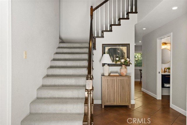 Detail Gallery Image 8 of 60 For 796 Silverado Estates Court, Chico,  CA 95973 - 4 Beds | 2/1 Baths