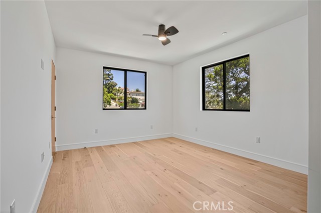 1003 S Prospect Ave, Redondo Beach CA: https://media.crmls.org/medias/db0f27c1-2d49-4c0c-845a-1f4260367599.jpg