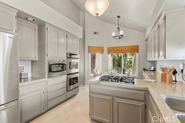 42 Paseo Alba, San Clemente CA: https://media.crmls.org/medias/db0f8677-f677-4bef-8fda-8aaa500b8acc.jpg