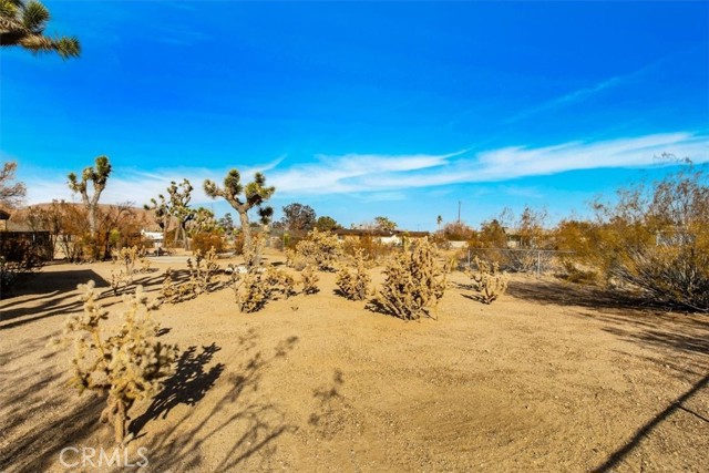 Detail Gallery Image 32 of 42 For 7011 La Habra Ave, Yucca Valley,  CA 92284 - 2 Beds | 2 Baths