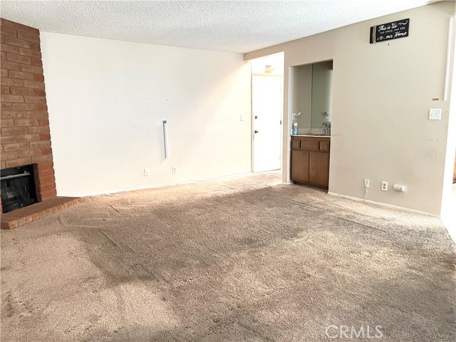 Detail Gallery Image 3 of 18 For 425 N 1st Ave #C,  Arcadia,  CA 91006 - 3 Beds | 2/1 Baths