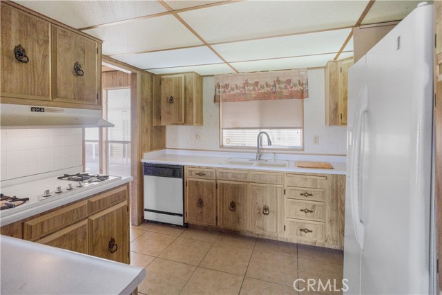 Detail Gallery Image 11 of 28 For 7501 Palm Ave #186,  Yucca Valley,  CA 92284 - 2 Beds | 2 Baths