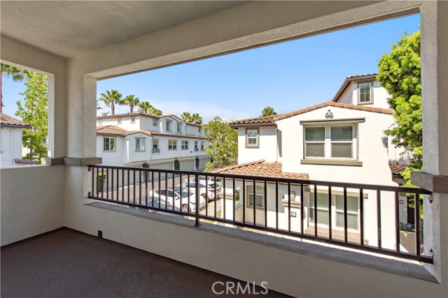 Detail Gallery Image 16 of 35 For 11 Travis Rd, Buena Park,  CA 90621 - 3 Beds | 3/1 Baths