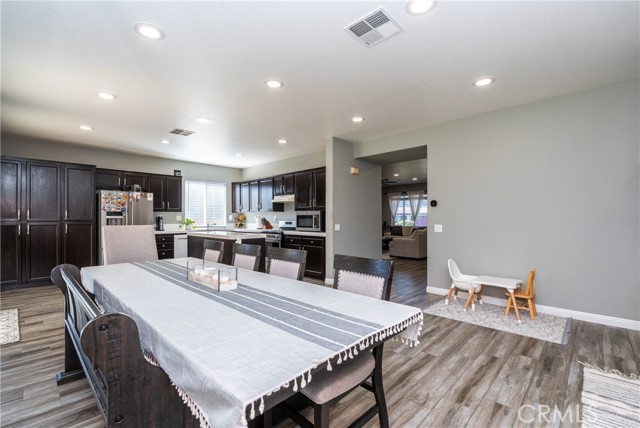 Detail Gallery Image 18 of 45 For 1166 Gainesway Cir, Beaumont,  CA 92223 - 3 Beds | 2 Baths