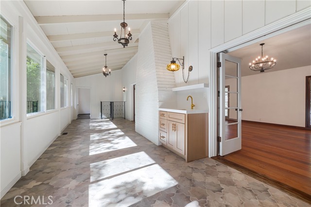 Detail Gallery Image 31 of 49 For 4805 Alta Canyada, La Canada Flintridge,  CA 91011 - 3 Beds | 3 Baths