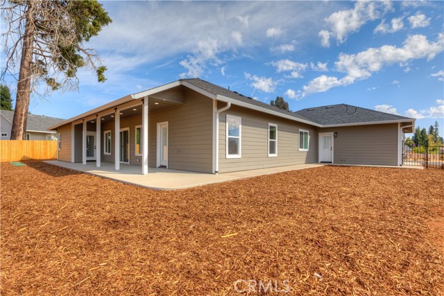 Detail Gallery Image 11 of 39 For 1437 Country Oaks Dr, Paradise,  CA 95969 - 3 Beds | 2 Baths