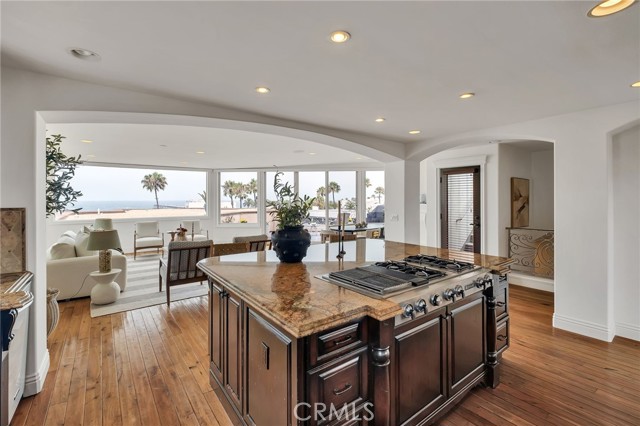1105 Manhattan, Hermosa Beach, California 90254, 4 Bedrooms Bedrooms, 0 ,2 BathroomsBathrooms,Residential,For Sale,Manhattan,0,PV26150388