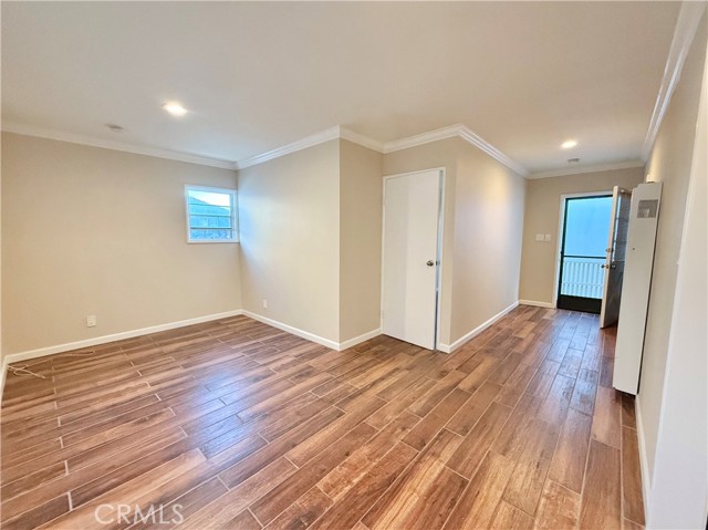 Detail Gallery Image 5 of 31 For 24 10th Ct, Hermosa Beach,  CA 90254 - 1 Beds | 1 Baths