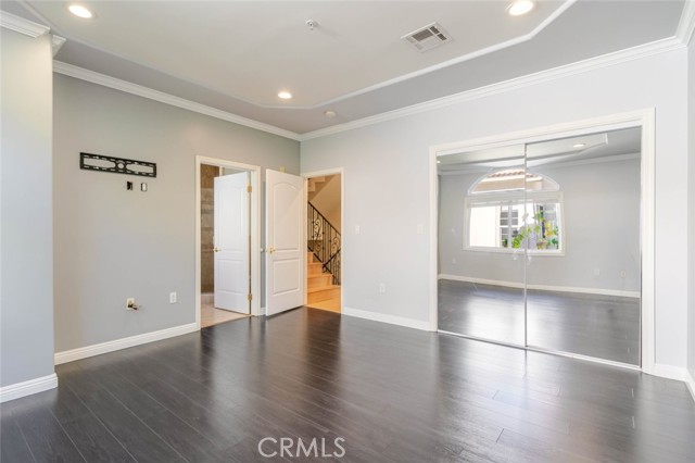 Detail Gallery Image 14 of 30 For 711 E Angeleno Ave #102,  Burbank,  CA 91501 - 3 Beds | 3 Baths