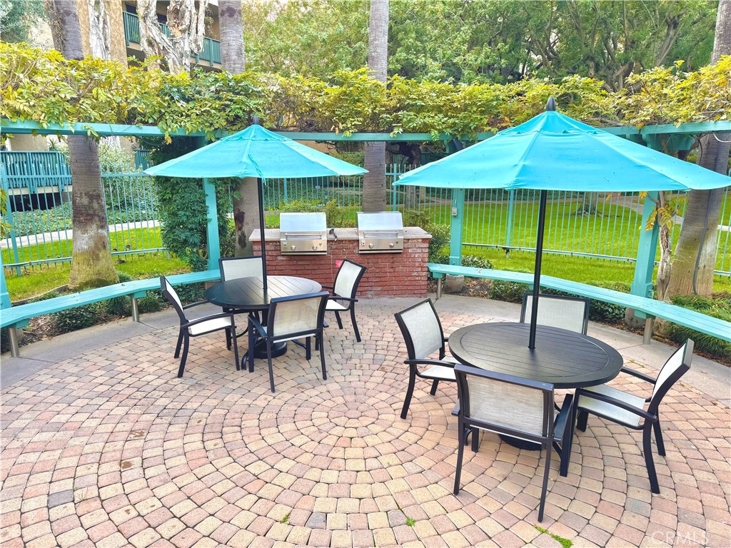 MLS #OC25253202 image #14